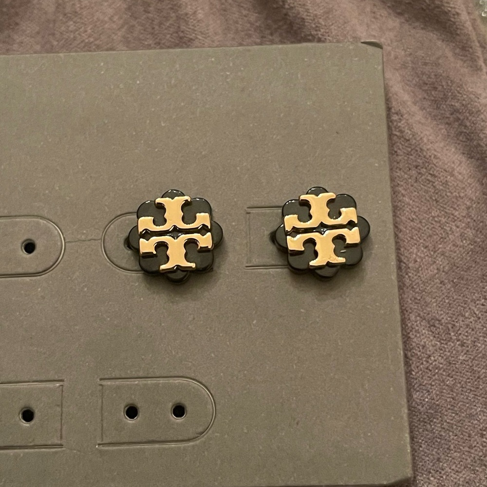 Tory Burch T logo earrings